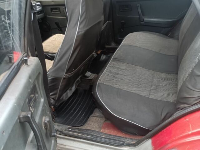 Красный ВАЗ 2109, объемом двигателя 1.3 л и пробегом 77 тыс. км за 1200 $, фото 6 на Automoto.ua