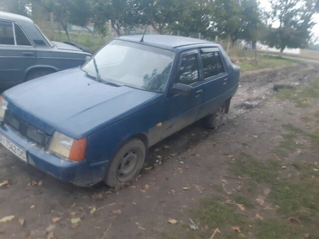 Красный ВАЗ 2109, объемом двигателя 1.5 л и пробегом 248 тыс. км за 600 $, фото 5 на Automoto.ua