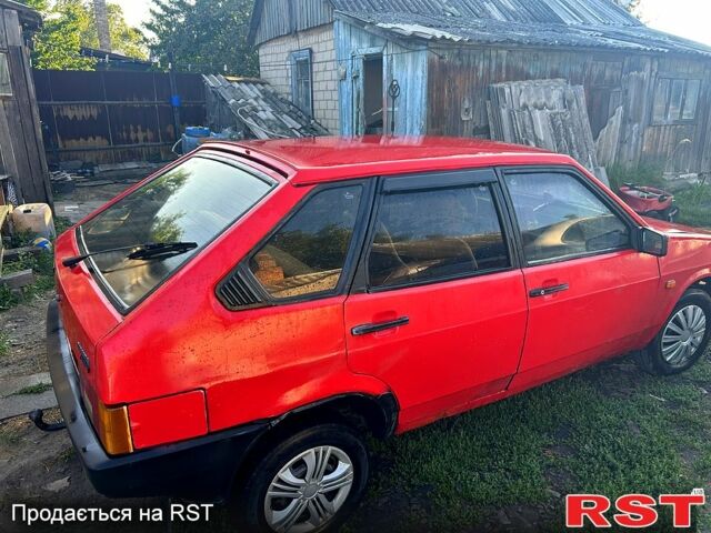 Красный ВАЗ 2109, объемом двигателя 1.5 л и пробегом 0 тыс. км за 800 $, фото 3 на Automoto.ua