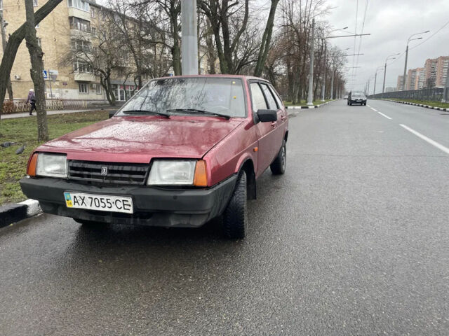 Красный ВАЗ 2109, объемом двигателя 1.5 л и пробегом 135 тыс. км за 1350 $, фото 2 на Automoto.ua
