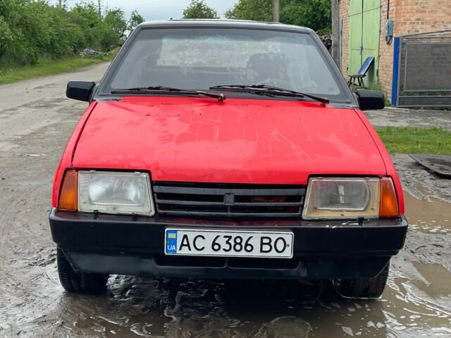 Красный ВАЗ 2109, объемом двигателя 1.5 л и пробегом 250 тыс. км за 900 $, фото 2 на Automoto.ua