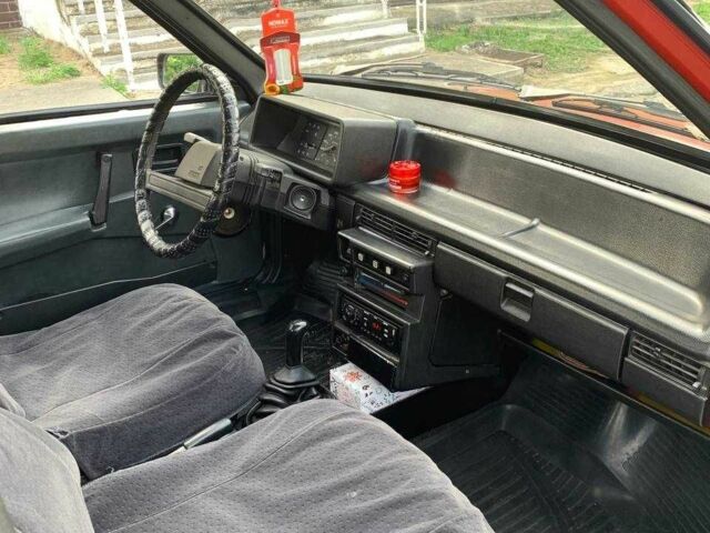 Красный ВАЗ 2109, объемом двигателя 1.1 л и пробегом 80 тыс. км за 1500 $, фото 8 на Automoto.ua