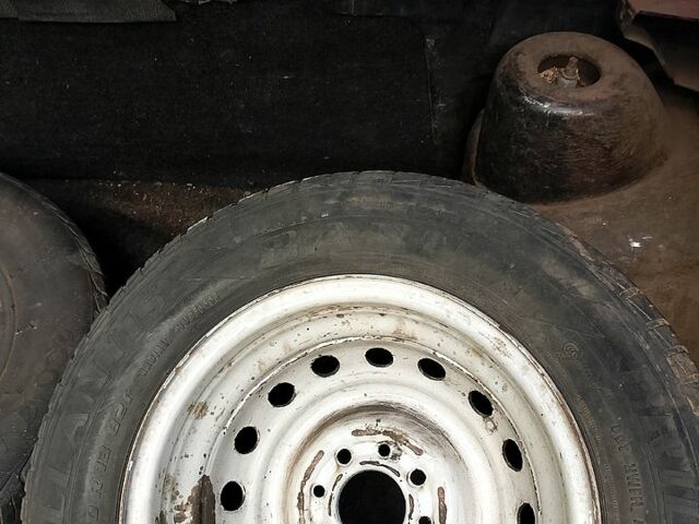 Красный ВАЗ 2109, объемом двигателя 1.5 л и пробегом 0 тыс. км за 899 $, фото 6 на Automoto.ua