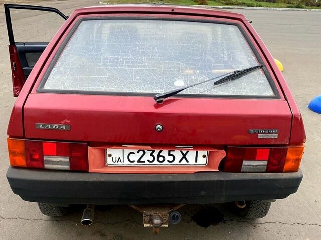 Красный ВАЗ 2109, объемом двигателя 1.5 л и пробегом 200 тыс. км за 1500 $, фото 3 на Automoto.ua