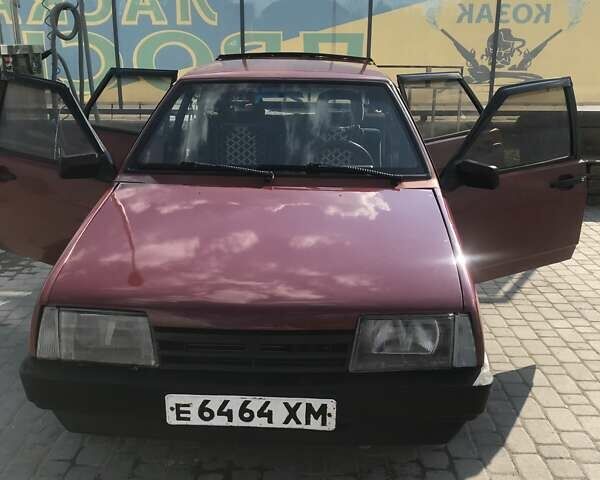 Красный ВАЗ 2109, объемом двигателя 1.3 л и пробегом 220 тыс. км за 1000 $, фото 2 на Automoto.ua