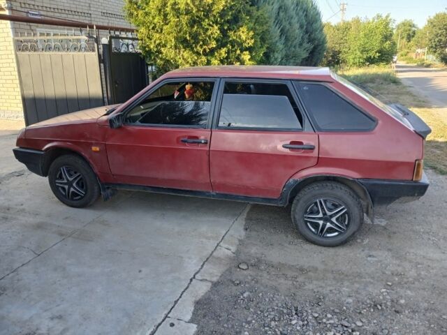 ВАЗ 2109 1992 в Томаковка на Automoto.ua Красный ВАЗ 2109, объемом двигателя 1.2 л и пробегом 40 тыс. км за 1300 $, фото 2 на Automoto.ua