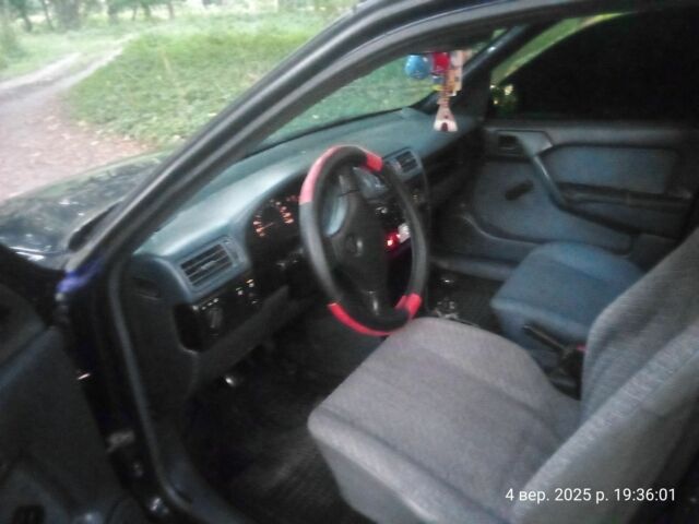 Красный ВАЗ 2109, объемом двигателя 1.5 л и пробегом 248 тыс. км за 600 $, фото 8 на Automoto.ua