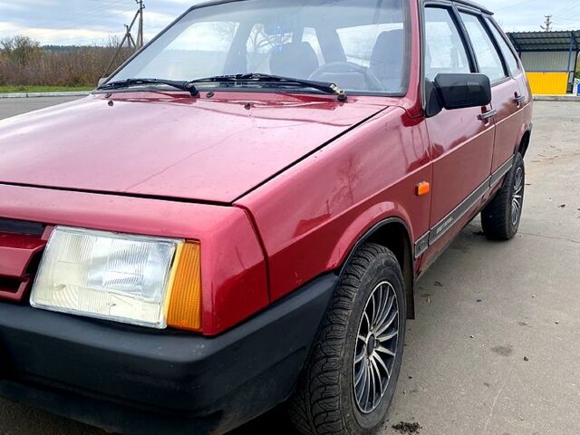 Красный ВАЗ 2109, объемом двигателя 1.5 л и пробегом 200 тыс. км за 1350 $, фото 5 на Automoto.ua