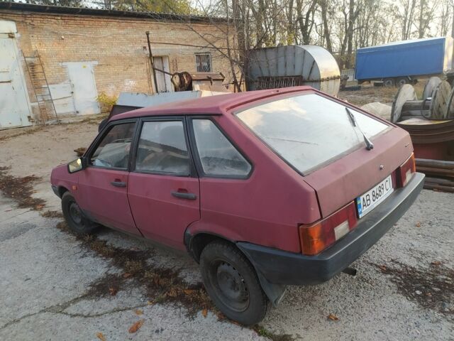 Красный ВАЗ 2109, объемом двигателя 1.1 л и пробегом 91 тыс. км за 1300 $, фото 3 на Automoto.ua