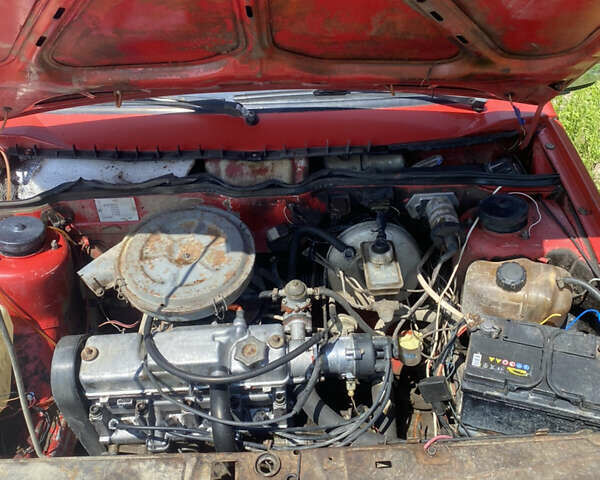 Красный ВАЗ 2109, объемом двигателя 1.3 л и пробегом 100 тыс. км за 1000 $, фото 1 на Automoto.ua