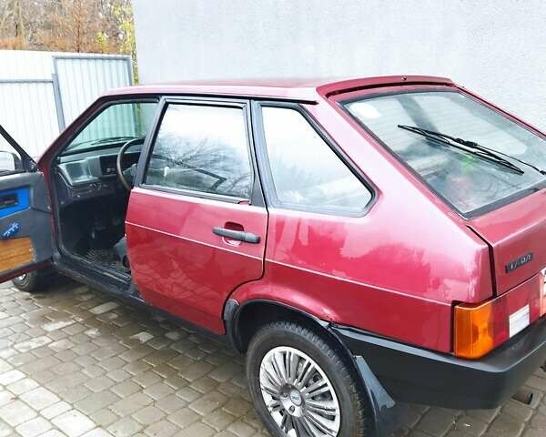 Красный ВАЗ 2109, объемом двигателя 1.5 л и пробегом 350 тыс. км за 1200 $, фото 5 на Automoto.ua