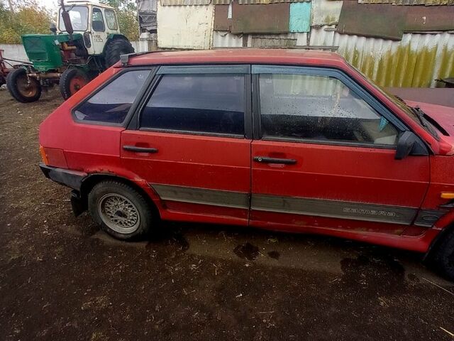 Червоний ВАЗ 2109, об'ємом двигуна 1.3 л та пробігом 300 тис. км за 650 $, фото 6 на Automoto.ua