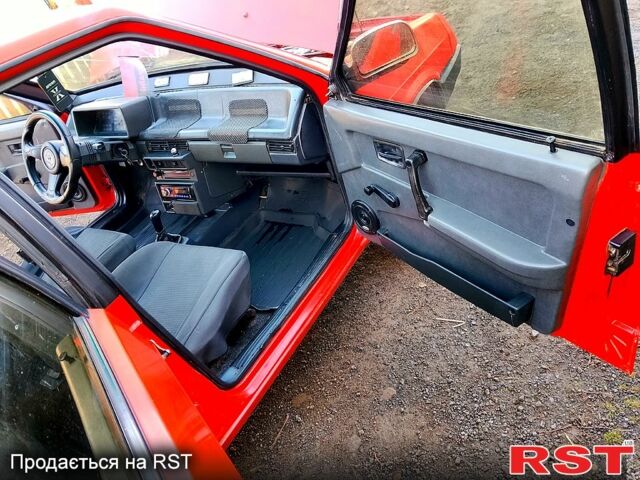 Красный ВАЗ 2109, объемом двигателя 1.1 л и пробегом 198 тыс. км за 888 $, фото 9 на Automoto.ua