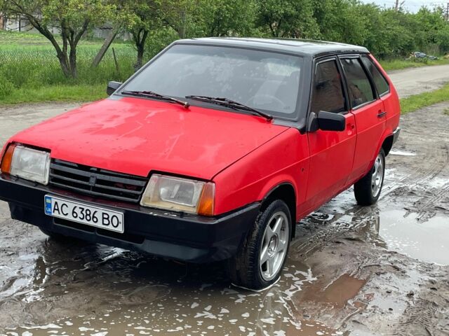 Красный ВАЗ 2109, объемом двигателя 1.5 л и пробегом 250 тыс. км за 900 $, фото 4 на Automoto.ua