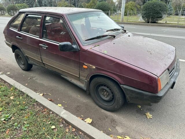 Красный ВАЗ 2109, объемом двигателя 1.5 л и пробегом 99 тыс. км за 399 $, фото 2 на Automoto.ua
