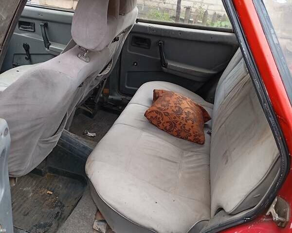 ВАЗ 2109 1992 в Новоукраинке на Automoto.ua Красный ВАЗ 2109, объемом двигателя 1.5 л и пробегом 40 тыс. км за 800 $, фото 10 на Automoto.ua