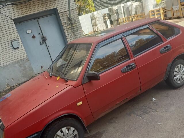 Красный ВАЗ 2109, объемом двигателя 1.5 л и пробегом 1000 тыс. км за 712 $, фото 6 на Automoto.ua