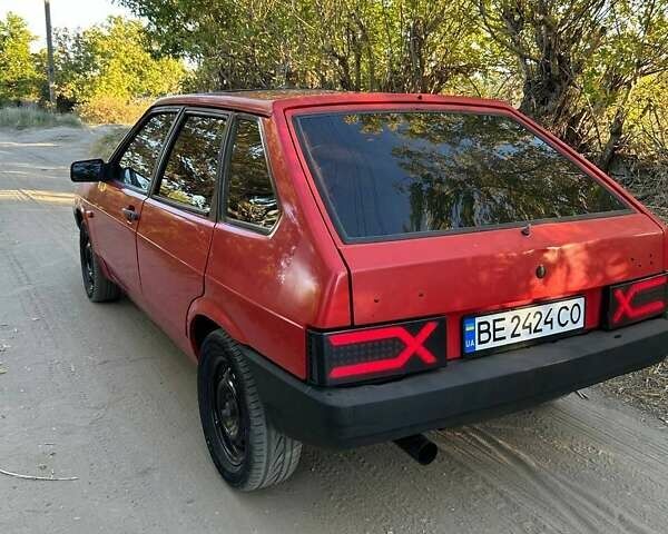Красный ВАЗ 2109, объемом двигателя 1.5 л и пробегом 1 тыс. км за 1500 $, фото 2 на Automoto.ua