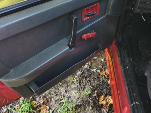 Красный ВАЗ 2109, объемом двигателя 1.5 л и пробегом 290 тыс. км за 481 $, фото 2 на Automoto.ua