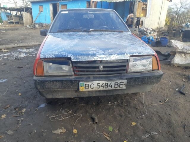 Красный ВАЗ 2109, объемом двигателя 1.5 л и пробегом 248 тыс. км за 600 $, фото 3 на Automoto.ua