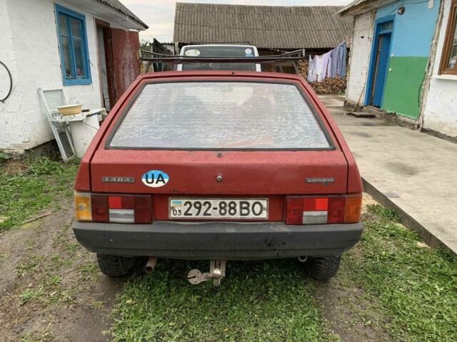 Красный ВАЗ 2109, объемом двигателя 1.5 л и пробегом 200 тыс. км за 900 $, фото 1 на Automoto.ua