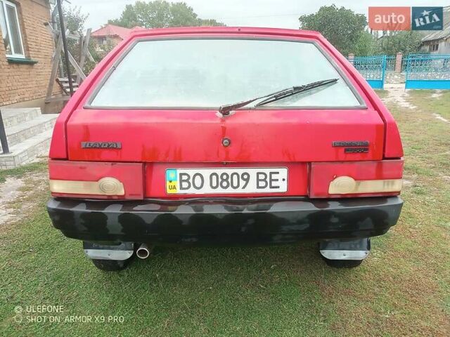 ВАЗ 2109 1993 в Тернополе на Automoto.ua Красный ВАЗ 2109, объемом двигателя 1.5 л и пробегом 300 тыс. км за 950 $, фото 1 на Automoto.ua