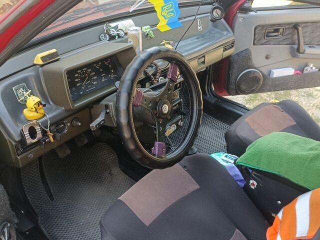 Красный ВАЗ 2109, объемом двигателя 0 л и пробегом 99 тыс. км за 980 $, фото 6 на Automoto.ua