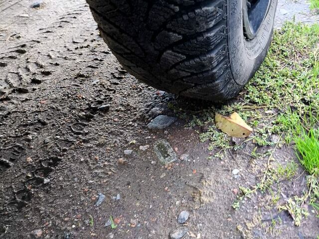 Красный ВАЗ 2109, объемом двигателя 1.1 л и пробегом 333 тыс. км за 750 $, фото 4 на Automoto.ua