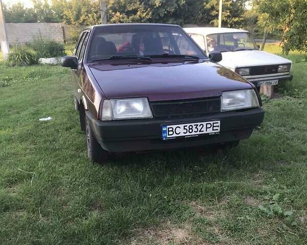 Красный ВАЗ 2109, объемом двигателя 1.3 л и пробегом 244 тыс. км за 1450 $, фото 3 на Automoto.ua