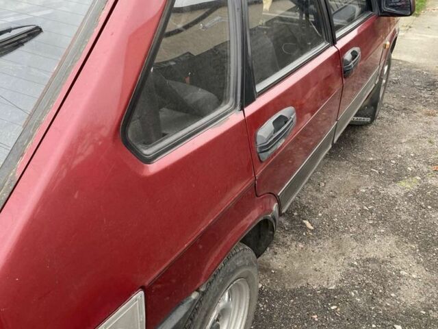 Червоний ВАЗ 2109, об'ємом двигуна 1.3 л та пробігом 226 тис. км за 1500 $, фото 4 на Automoto.ua