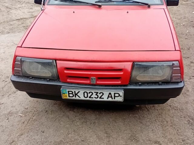 Красный ВАЗ 2109, объемом двигателя 1.3 л и пробегом 100 тыс. км за 700 $, фото 6 на Automoto.ua