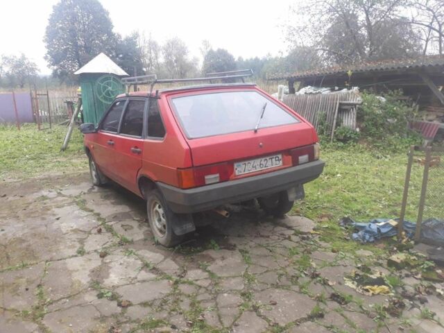 Красный ВАЗ 2109, объемом двигателя 1.3 л и пробегом 3 тыс. км за 1215 $, фото 2 на Automoto.ua
