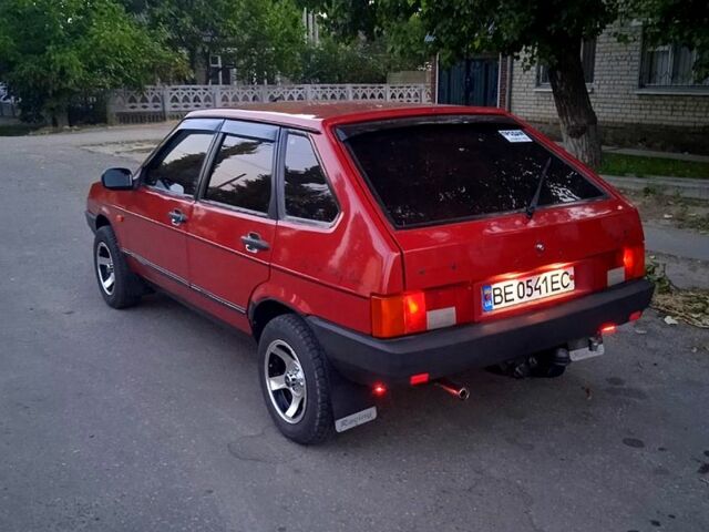 Червоний ВАЗ 2109, об'ємом двигуна 1.5 л та пробігом 0 тис. км за 2300 $, фото 4 на Automoto.ua