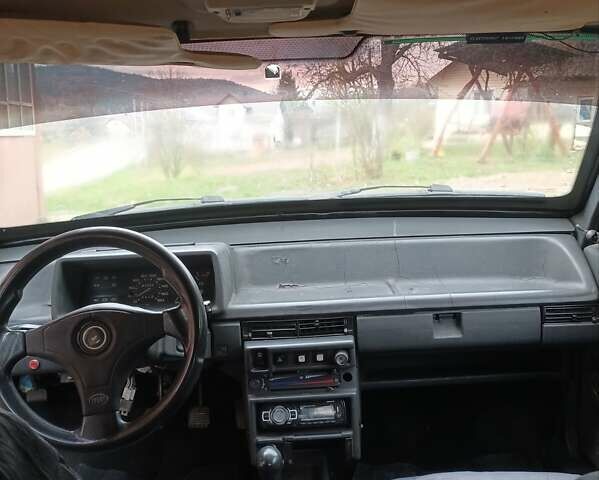 Красный ВАЗ 2109, объемом двигателя 1.5 л и пробегом 1 тыс. км за 700 $, фото 2 на Automoto.ua