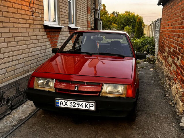 Красный ВАЗ 2109, объемом двигателя 1.3 л и пробегом 175 тыс. км за 1500 $, фото 1 на Automoto.ua