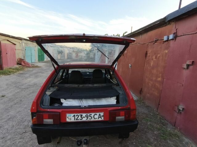 Красный ВАЗ 2109, объемом двигателя 1.3 л и пробегом 73 тыс. км за 333 $, фото 2 на Automoto.ua