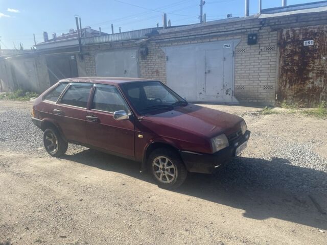 Красный ВАЗ 2109, объемом двигателя 1.3 л и пробегом 200 тыс. км за 650 $, фото 5 на Automoto.ua