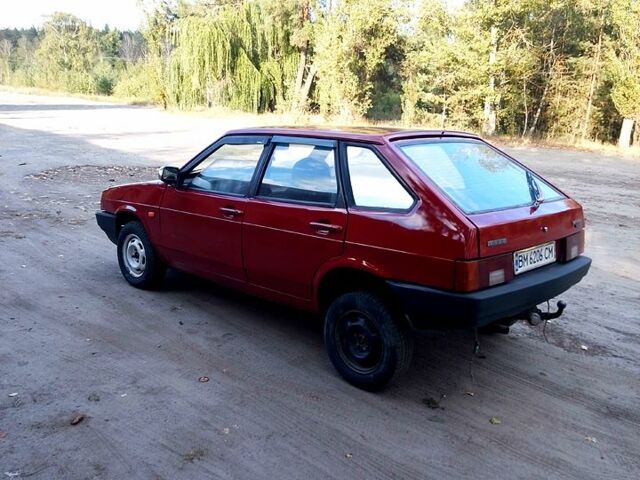 Красный ВАЗ 2109, объемом двигателя 1.1 л и пробегом 300 тыс. км за 1250 $, фото 3 на Automoto.ua