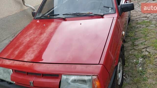 Красный ВАЗ 2109, объемом двигателя 1.3 л и пробегом 170 тыс. км за 900 $, фото 5 на Automoto.ua