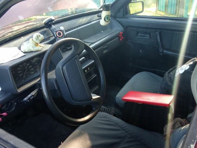 Красный ВАЗ 2109, объемом двигателя 0 л и пробегом 1 тыс. км за 500 $, фото 8 на Automoto.ua