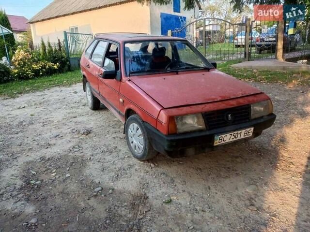 Красный ВАЗ 2109, объемом двигателя 1.5 л и пробегом 200 тыс. км за 399 $, фото 3 на Automoto.ua