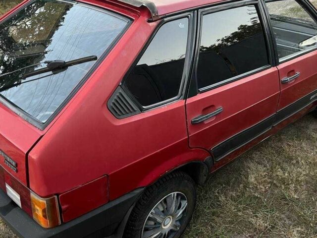 Червоний ВАЗ 2109, об'ємом двигуна 1.5 л та пробігом 40 тис. км за 1214 $, фото 2 на Automoto.ua