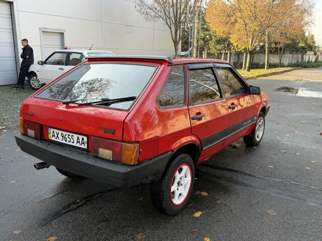 Красный ВАЗ 2109, объемом двигателя 1.5 л и пробегом 100 тыс. км за 1000 $, фото 3 на Automoto.ua