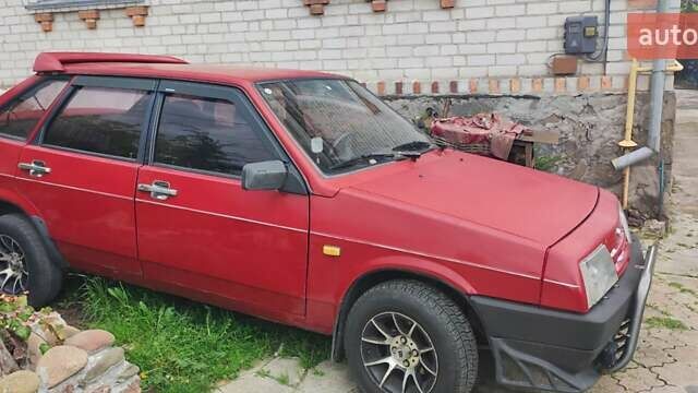 Красный ВАЗ 2109, объемом двигателя 1.3 л и пробегом 97 тыс. км за 1300 $, фото 2 на Automoto.ua