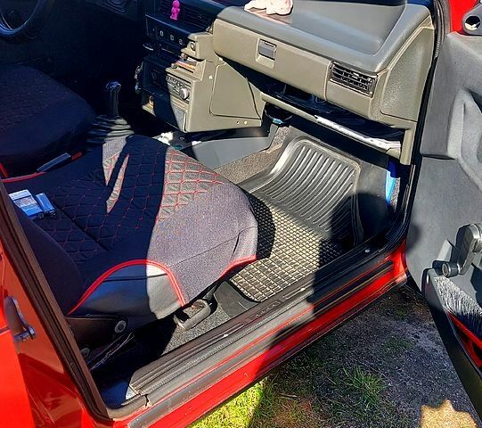 Красный ВАЗ 2109, объемом двигателя 1.3 л и пробегом 0 тыс. км за 1250 $, фото 3 на Automoto.ua