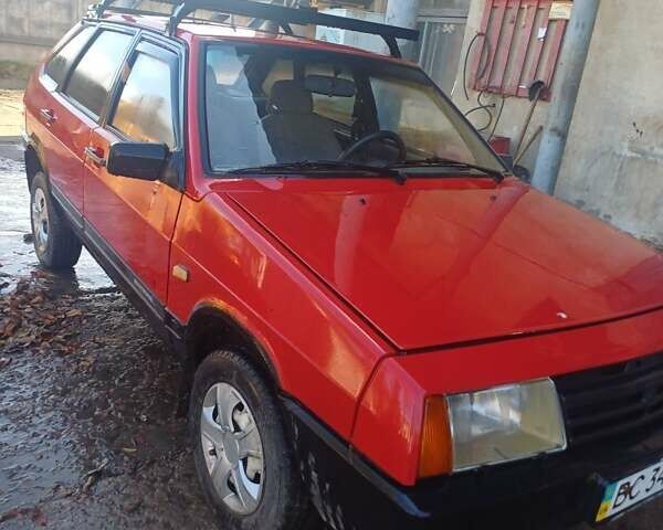 Красный ВАЗ 2109, объемом двигателя 1.1 л и пробегом 400 тыс. км за 800 $, фото 2 на Automoto.ua