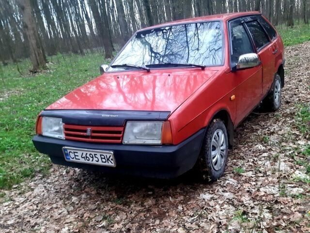 Красный ВАЗ 2109, объемом двигателя 1.5 л и пробегом 111 тыс. км за 950 $, фото 1 на Automoto.ua