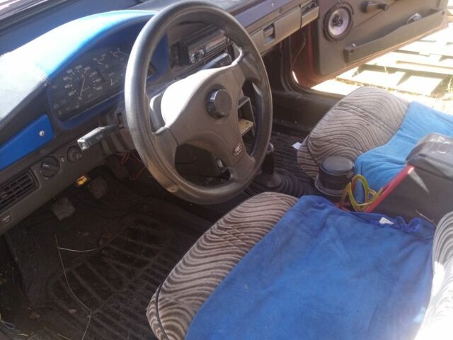 ВАЗ 2109 1993 в Синельниковом на Automoto.ua Красный ВАЗ 2109, объемом двигателя 1.3 л и пробегом 96 тыс. км за 700 $, фото 5 на Automoto.ua