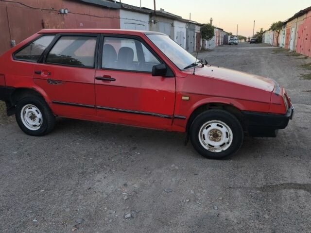 Красный ВАЗ 2109, объемом двигателя 1.3 л и пробегом 73 тыс. км за 333 $, фото 6 на Automoto.ua