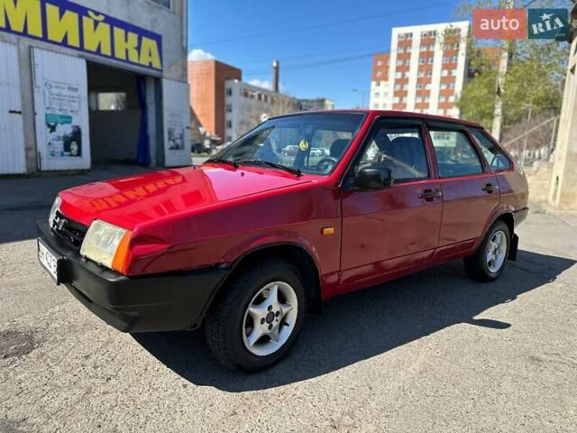 Красный ВАЗ 2109, объемом двигателя 1.5 л и пробегом 170 тыс. км за 1550 $, фото 3 на Automoto.ua